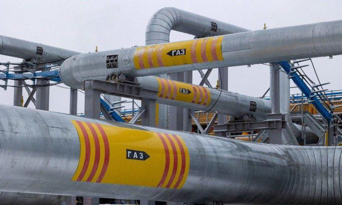 Россия и Казахстан подписали контракты по транспортировке российского газа в Узбекистан до 2040 года