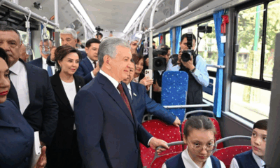 «Будем везде так»: Мирзиёев протестировал BRT-автобус