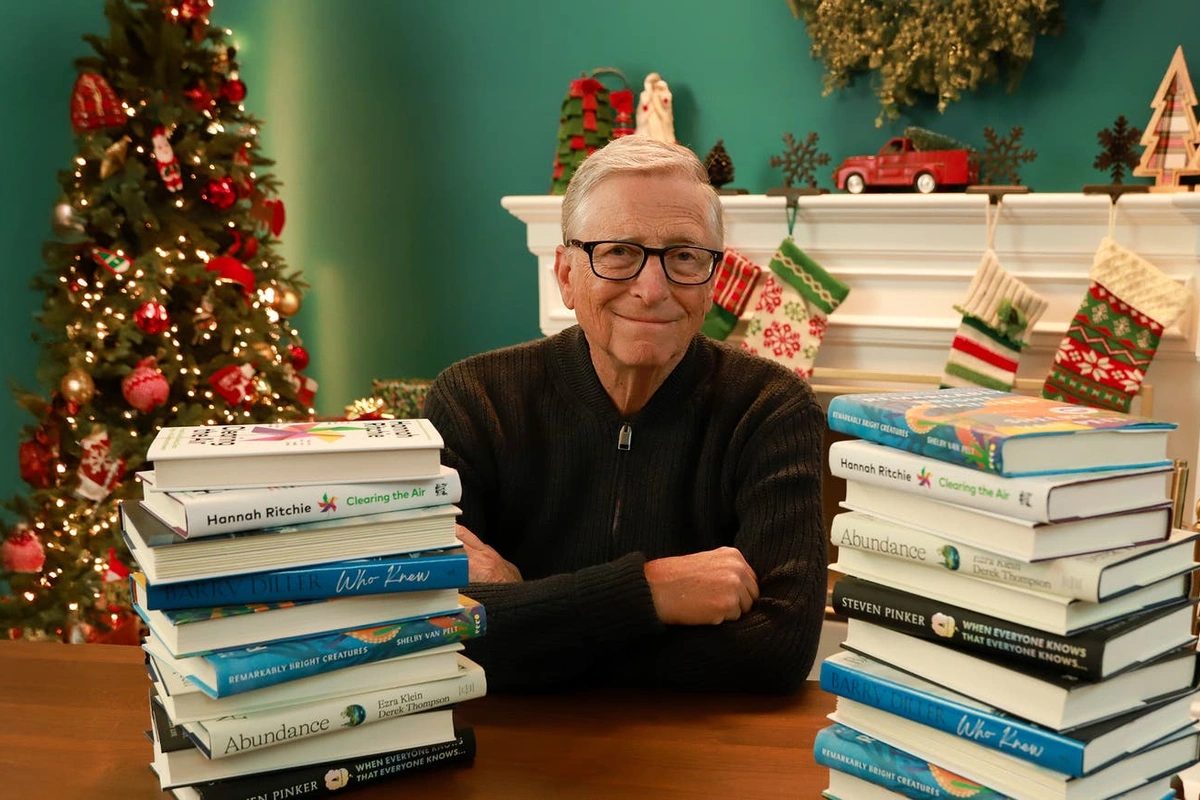 Что почитать на праздниках: 5 советов от Билла Гейтса